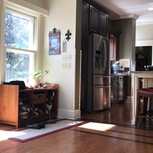 Meet your Posher, Derrick